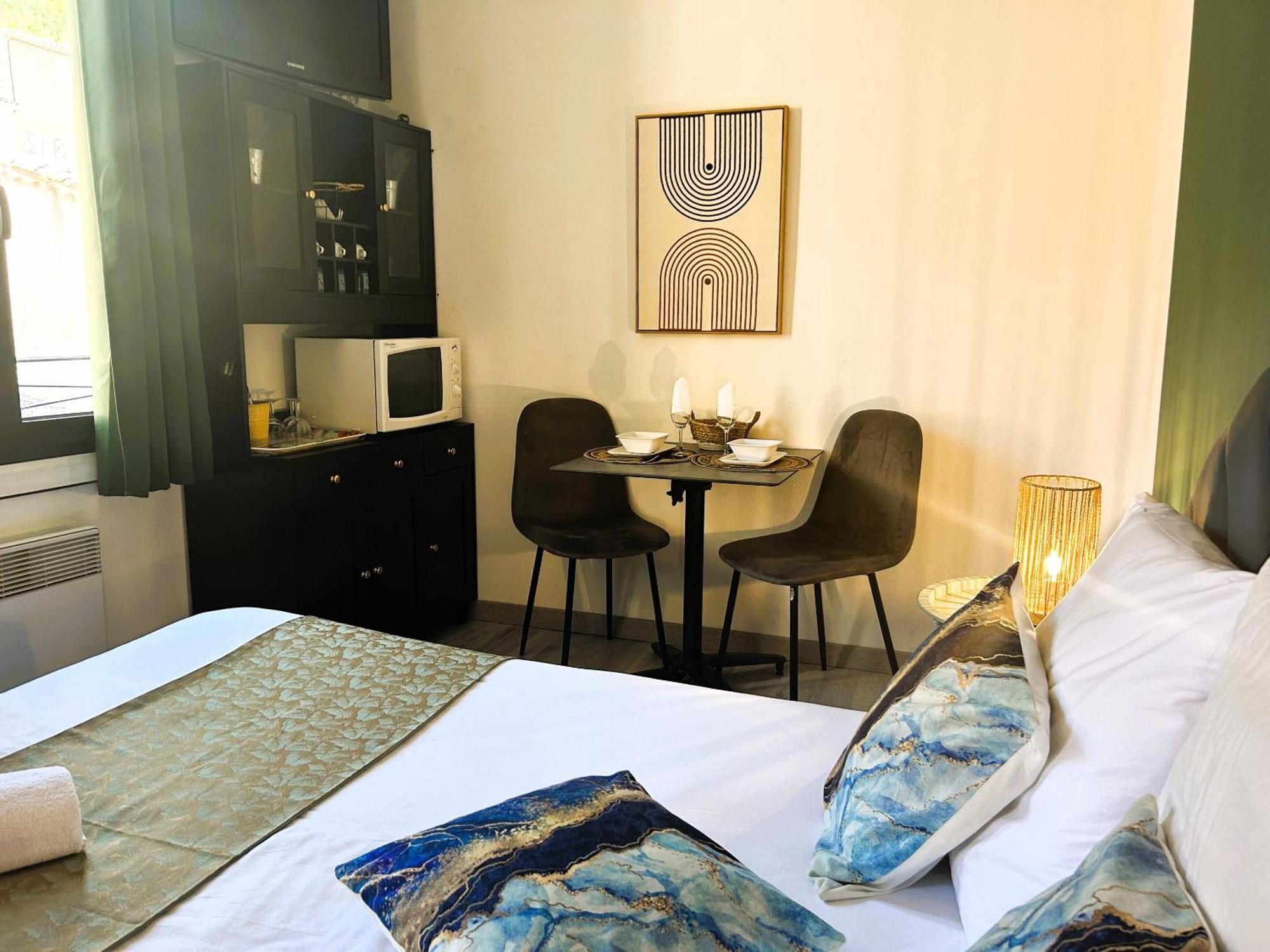 Gabrielle Hotel Aiguines Eksteriør billede